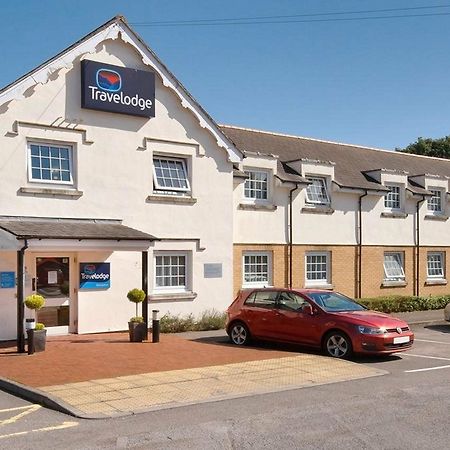 Travelodge Cardiff Airport Barry Exterior photo